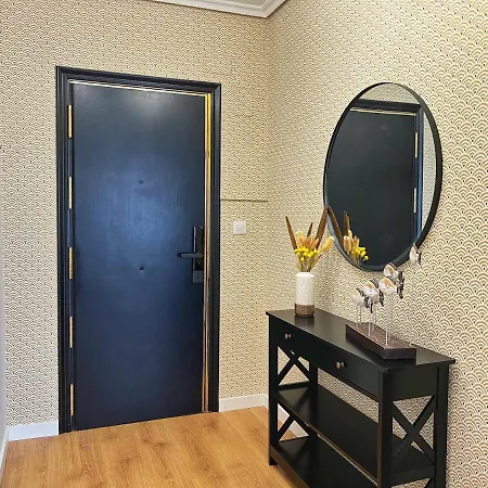 Amplio, Comodo Y Estiloso Appartement