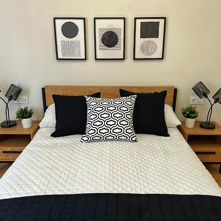 Amplio, Comodo Y Estiloso דירה