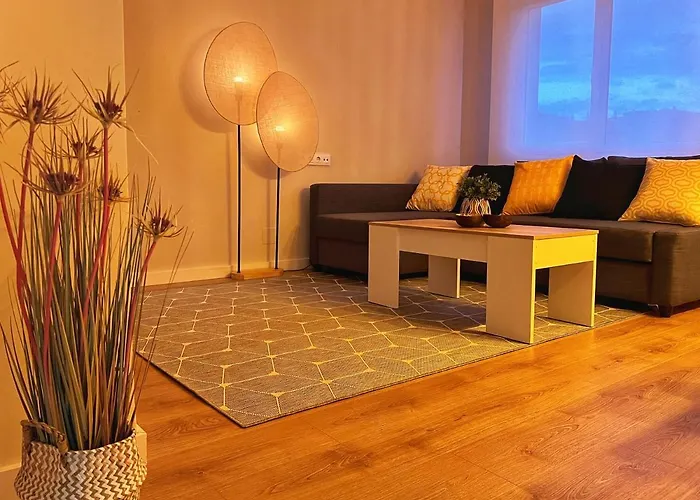 Amplio, Comodo Y Estiloso Vigo